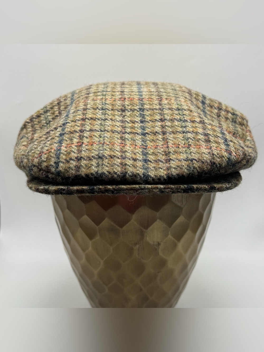 Vintage Hanna Hats Donegal Ireland Pure Wool Plaid Flat Cap Men’s XL